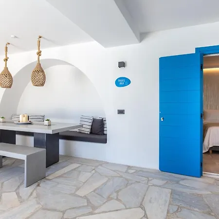 Callisti With Pool View And Calypso Upper Floor With Sea View Apartment *