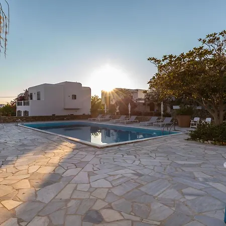 Callisti With Pool View And Calypso Upper Floor With Sea View Apartment *